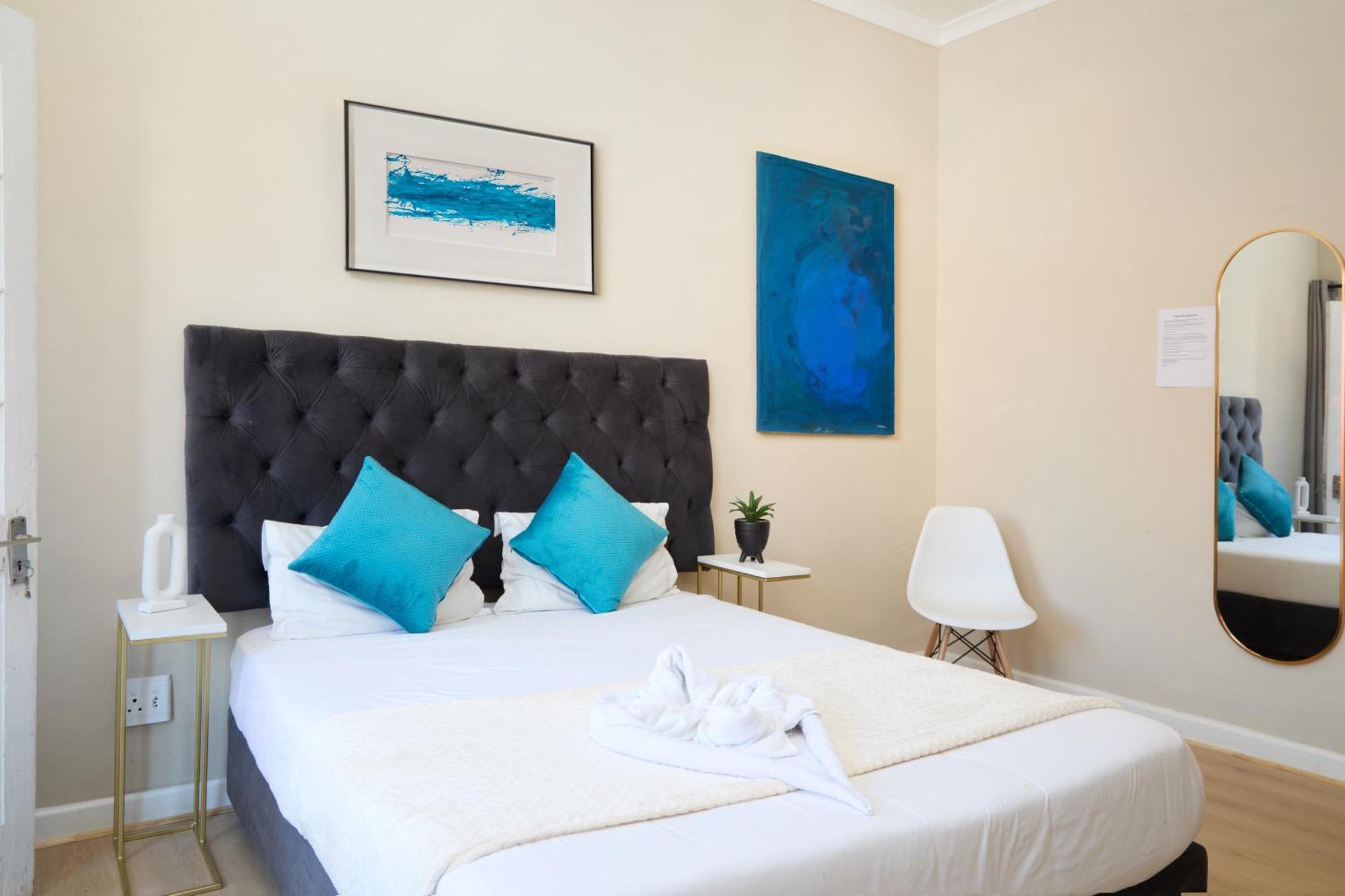 Hotel Club Circle *